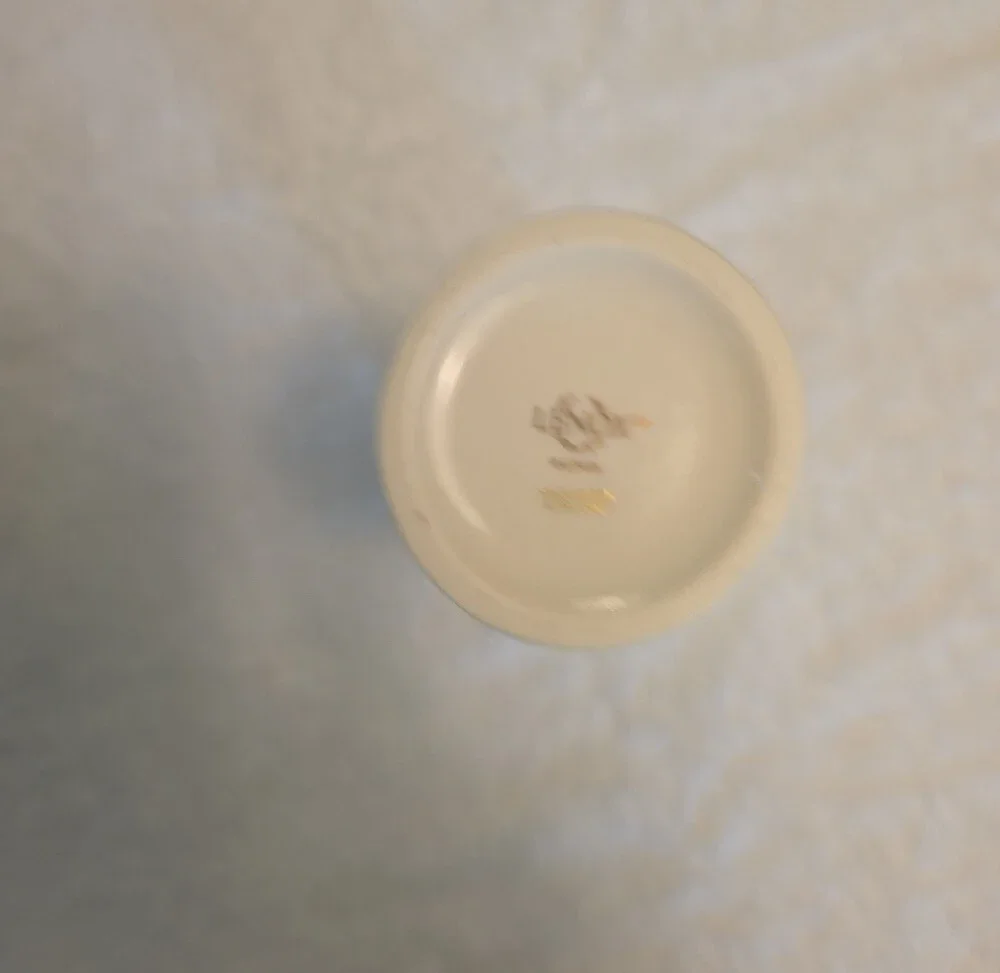 Lenox White Ceramic Rose Vase with Silver Rim - Elegant Home Accent